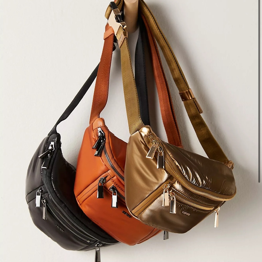 Caraa crossbody bag